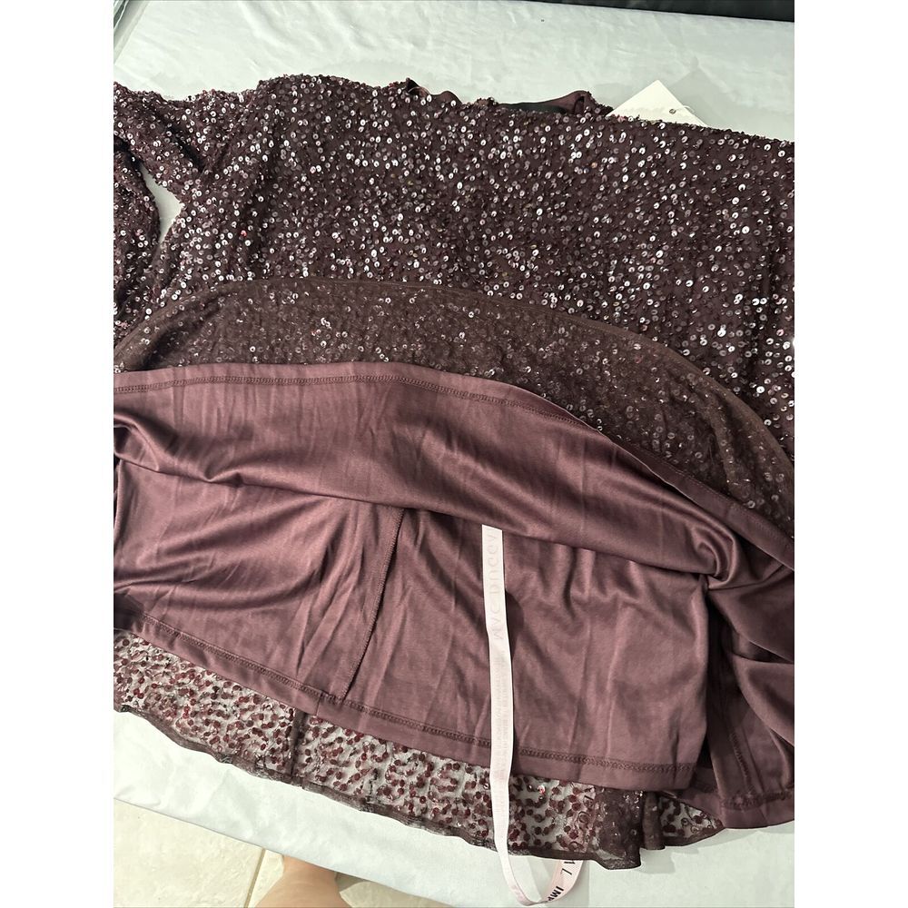 NWT Mac Duggal [ 10 ] V Neck Puff Shoulder Sequined Surplice Gown Mahogany J250‎ - Picture 7 of 15